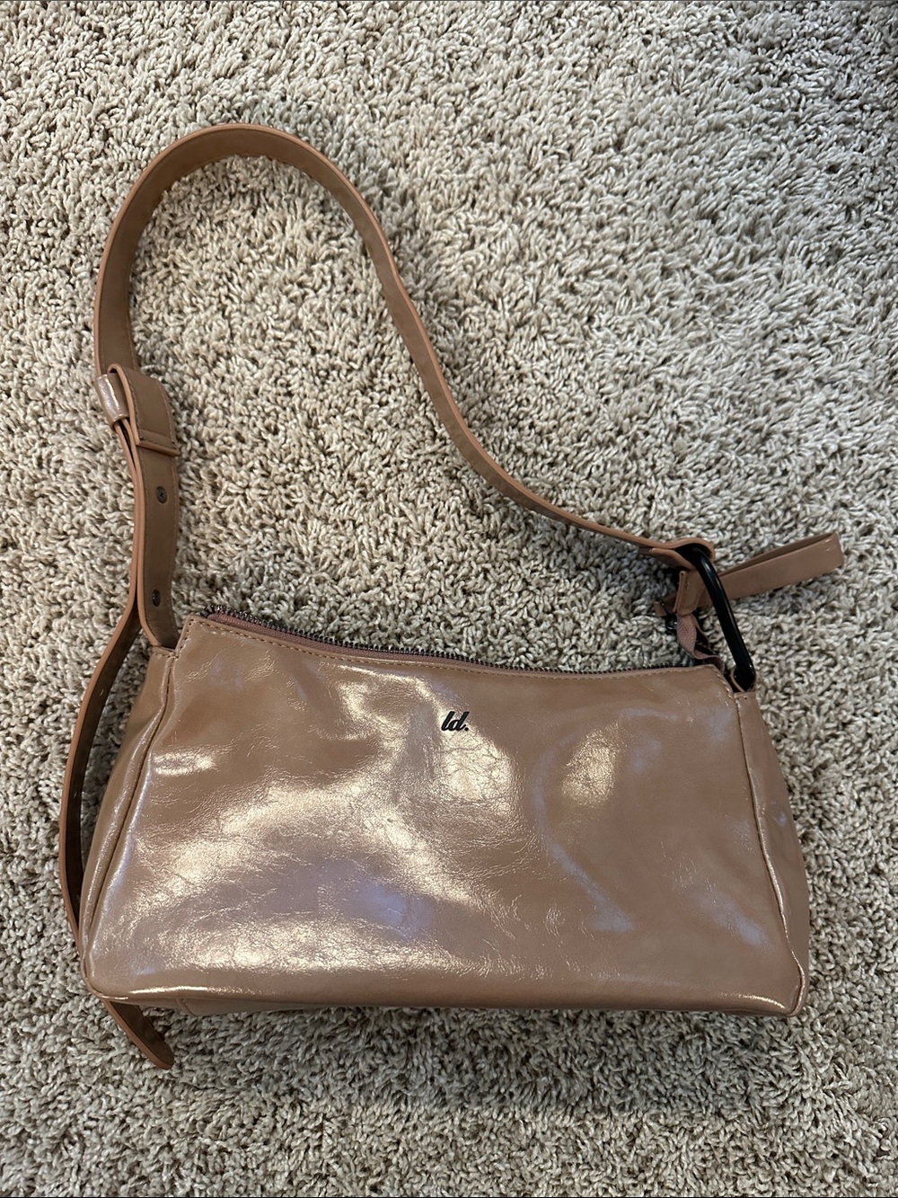 Sleek Neutral Crossbody Bag in Taupe